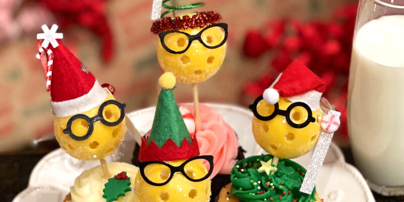 Pickleball Christmas Ornaments as cup cake toppers